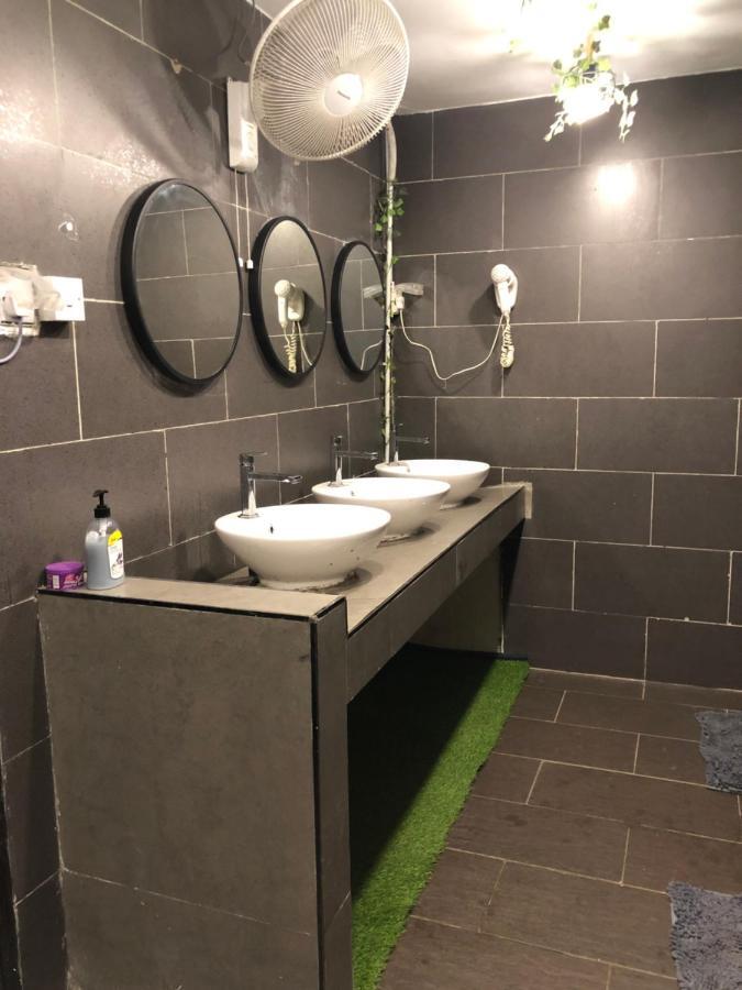 Aloha Capsule Hostel Semporna Exteriér fotografie